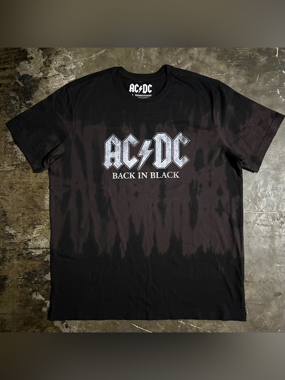 LARGE AC⚡️DC tie dye tee